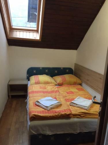 Youth Hostel Nika