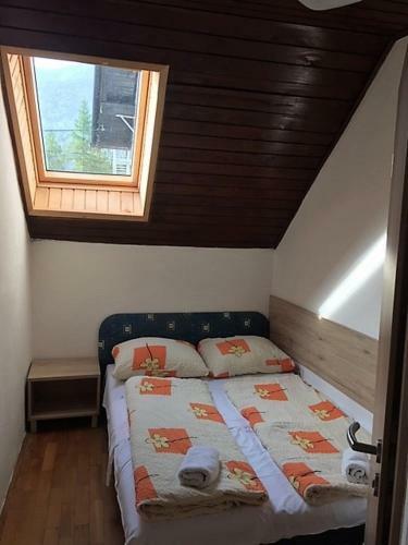 Youth Hostel Nika