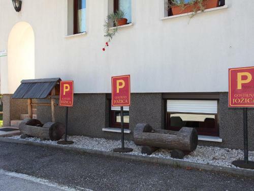 Apartments And Rooms Jozica