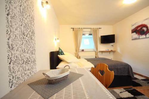 Apartments And Rooms Jozica