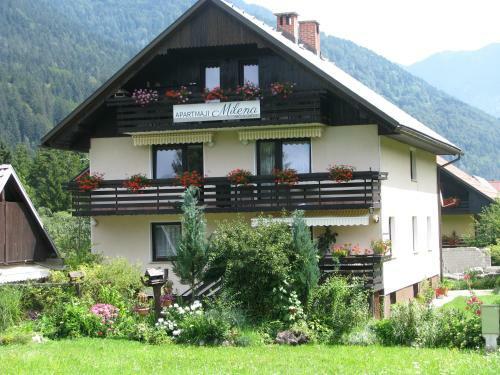 Apartments Milena