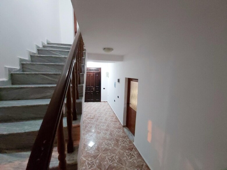 House With 2 Bedrooms In Berat, With Wifi