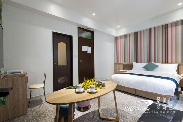Bed & Breakfast Play Inn