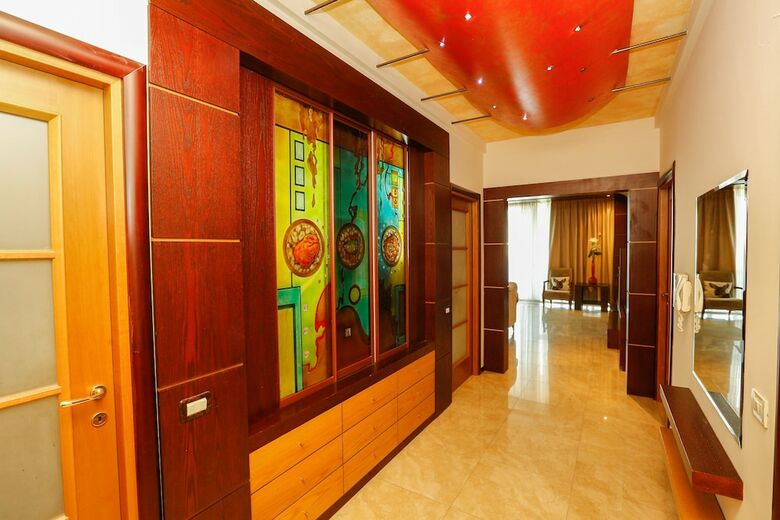Luxury European Trade Center Apartment