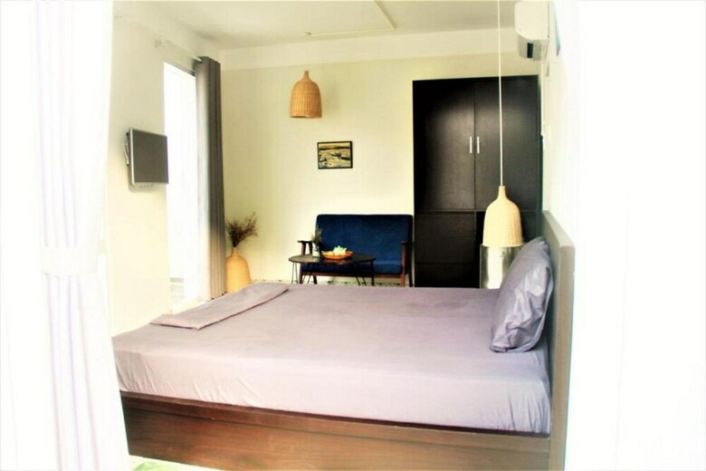 Hotel The Art - Lana Homestay