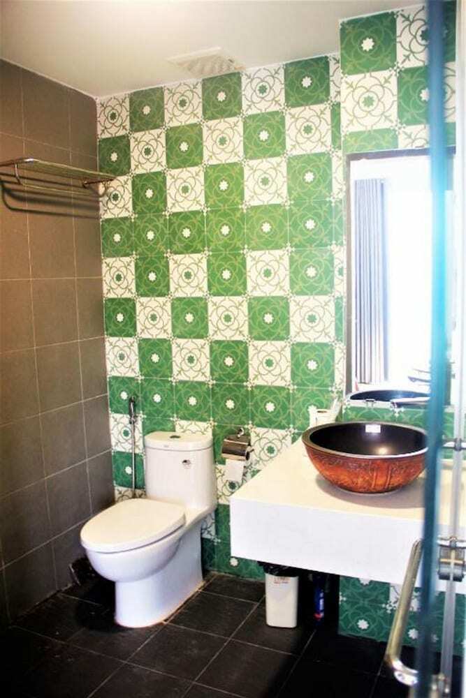 Hotel The Art - Lana Homestay