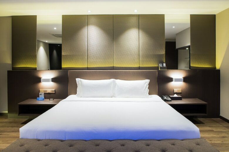 Wm Hotel