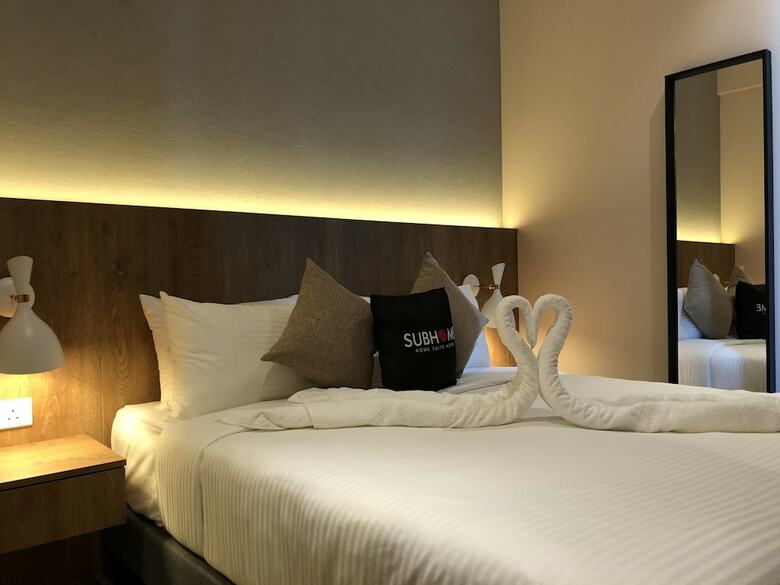 Apartamentos Alia Premier Medini By Subhome
