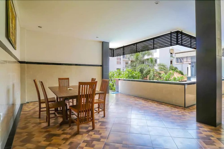 Hotel Oyo 2143 Leluhur Bali Apartment