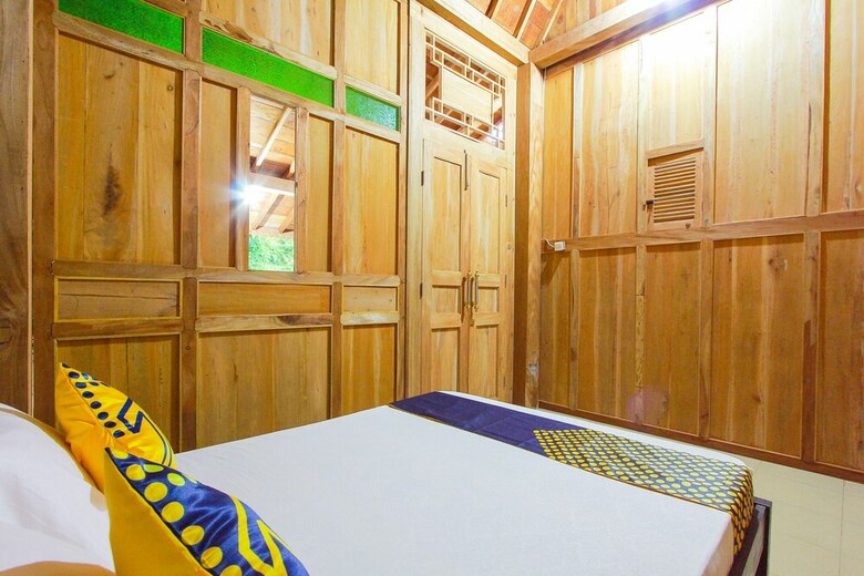 Hostal Spot On 2211 Rumah Singgah 007wijaya