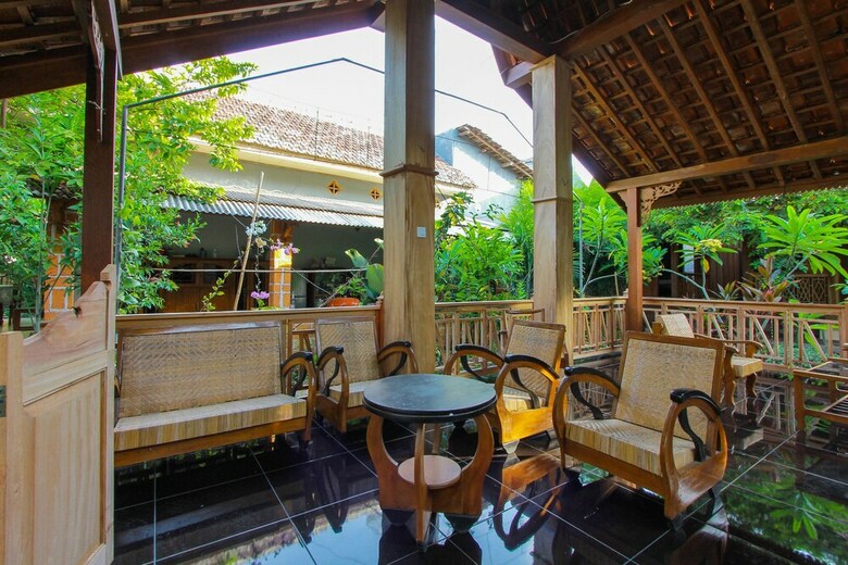 Hostal Spot On 2211 Rumah Singgah 007wijaya