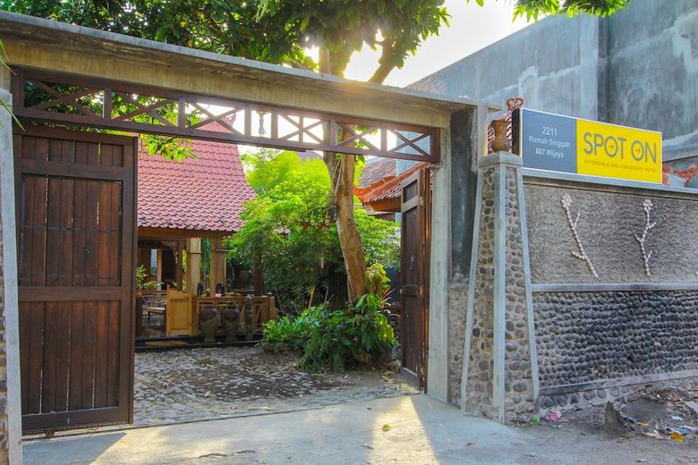 Hostal Spot On 2211 Rumah Singgah 007wijaya