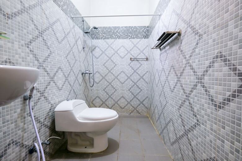 Hotel Oyo 2284 Grand Villa Meninting