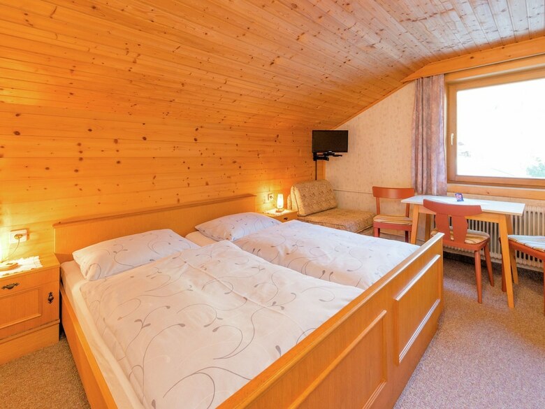 Comfortable Apartment In K�nigsleiten Near Forest