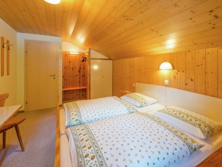 Comfortable Apartment In K�nigsleiten Near Forest
