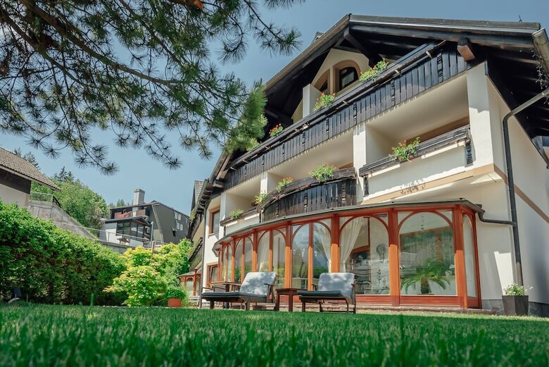 Hotel Miklic