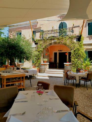 Hostal Villa Andor