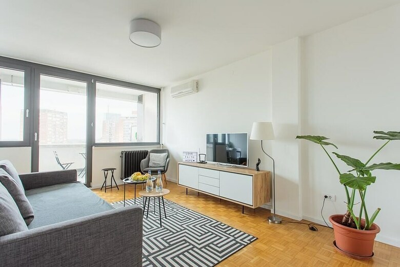 Apartamentos Love Faith Hope Arena