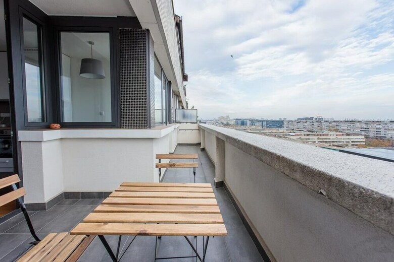 Apartamentos Love Faith Hope Arena