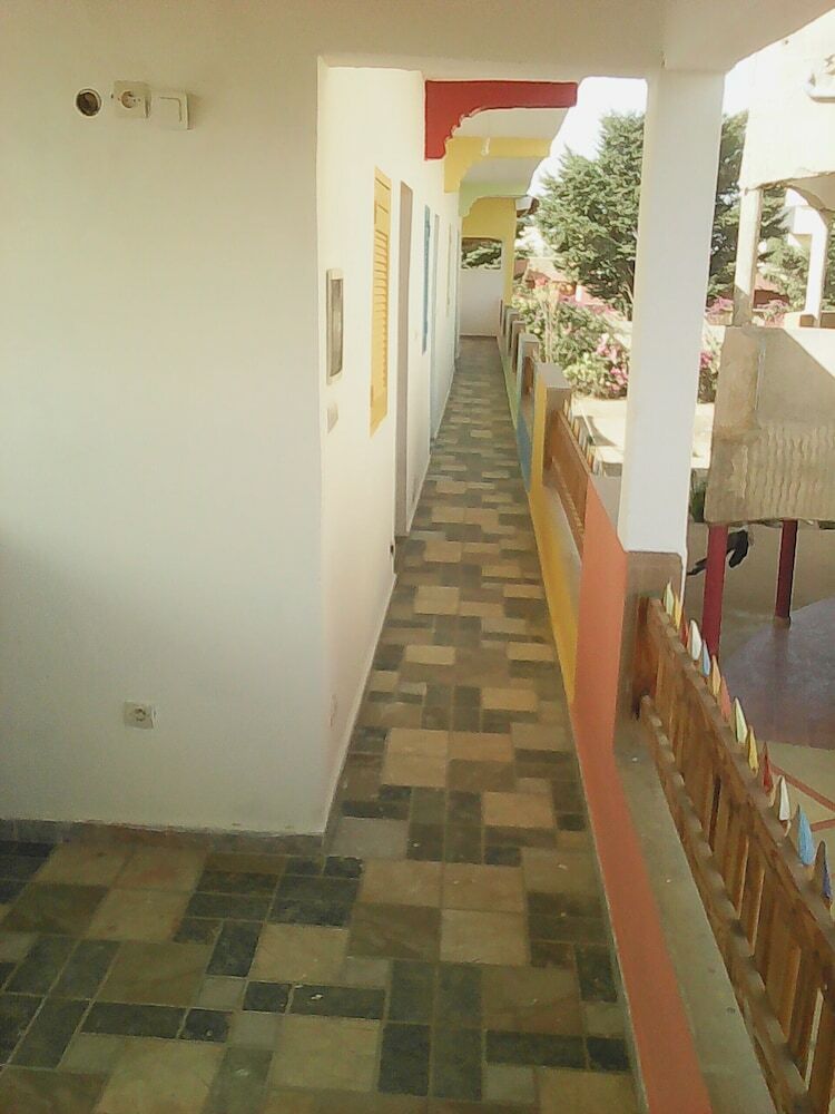 Hotel Crayons Couleurs T�ranga