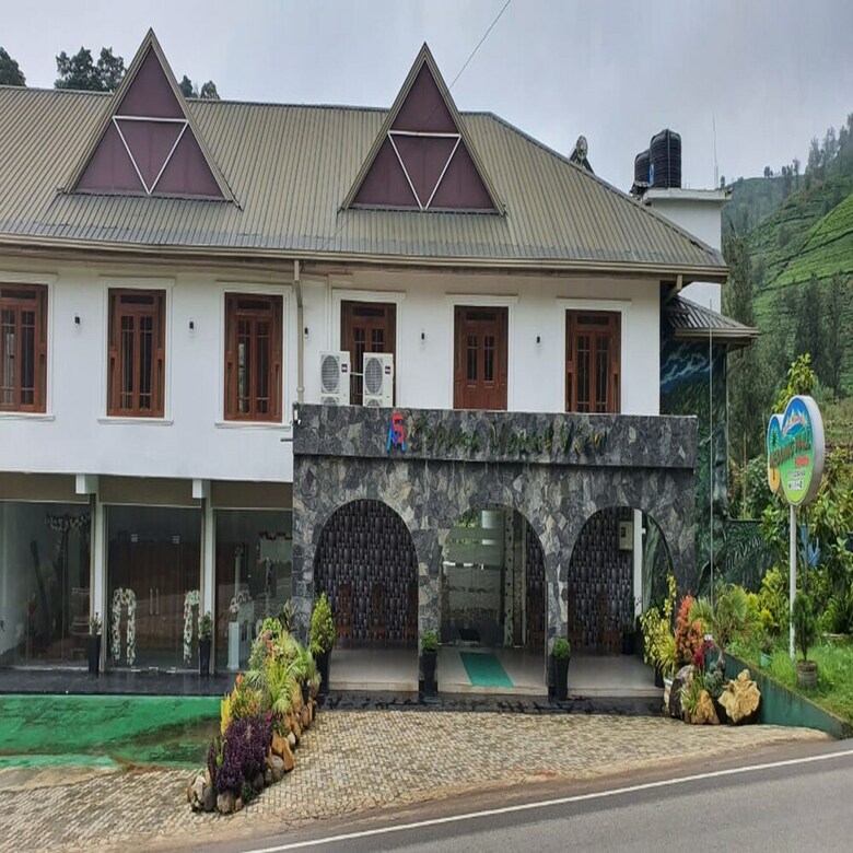 Hotel Yoho Sopana Mount View