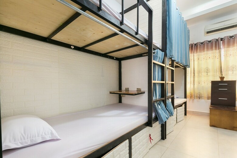 Hostal Oyo 760 Ceo House Homestay - Hostel