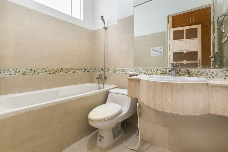 Hostal Oyo 760 Ceo House Homestay - Hostel