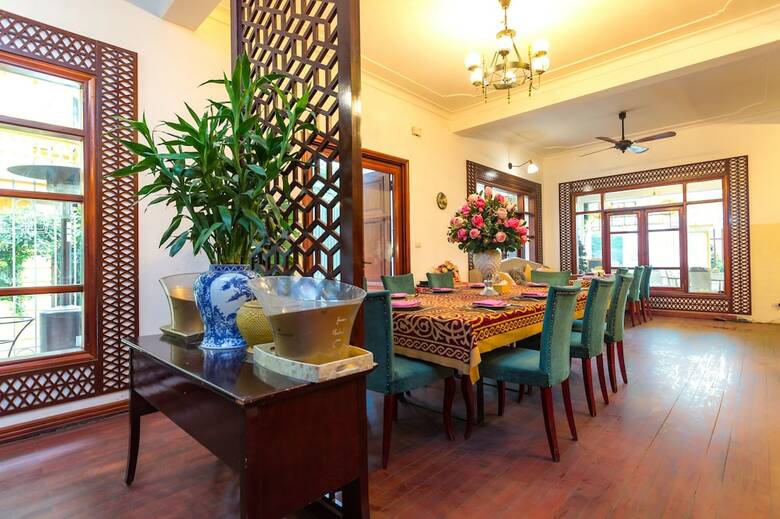 Oyo 779 Aisha Hotel And Apartment
