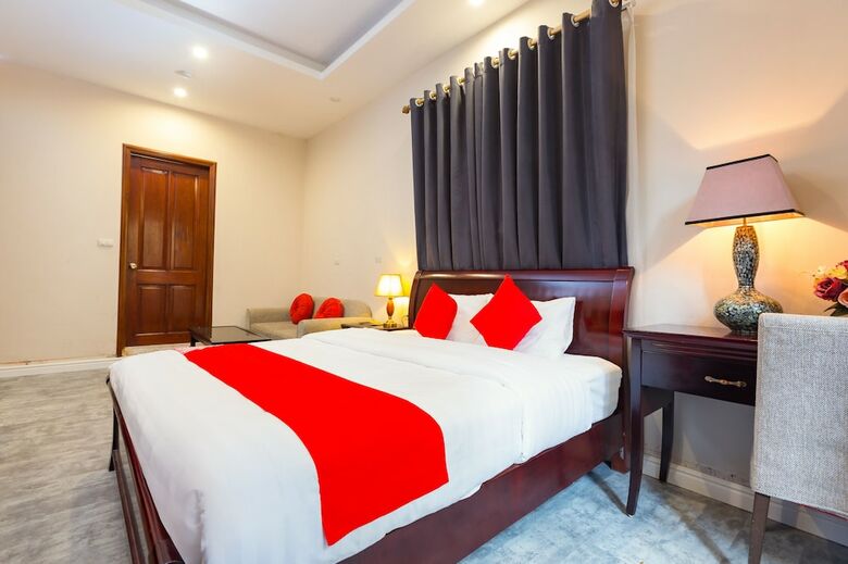 Oyo 779 Aisha Hotel And Apartment
