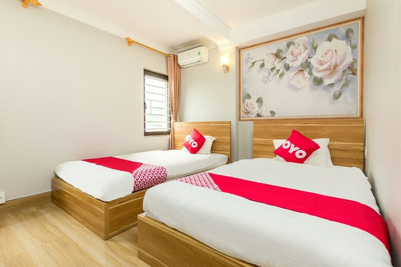 Oyo 800 Candy Hotel