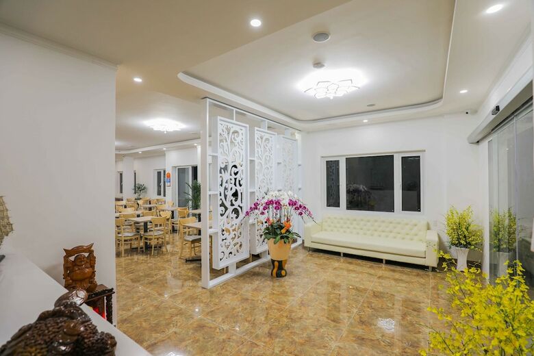 Dinh Cat Hotel Dalat