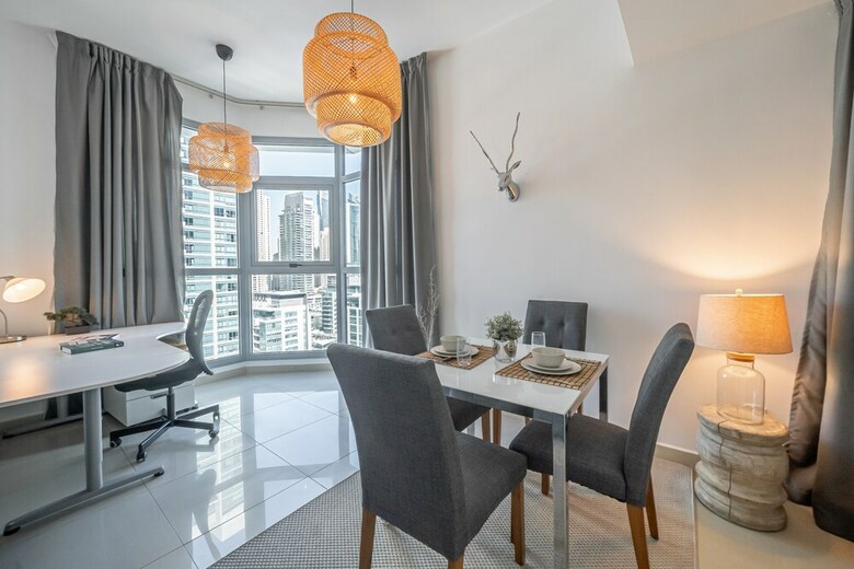 Apartamento Luton Vacation Homes Marina Residence