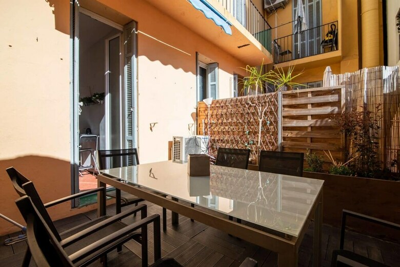 Pleasant Apartment With A Terrace - Cannes City Centre