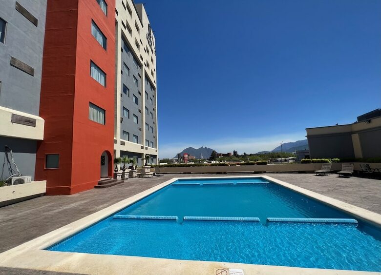 Hotel Fiesta Inn Monterrey Norte