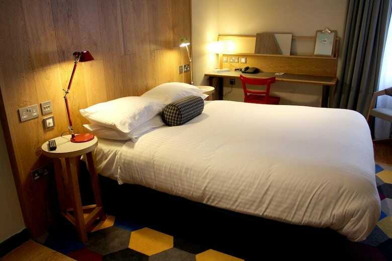 Hotel Cairn Newcastle
