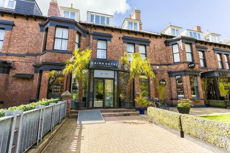 Hotel Cairn Newcastle