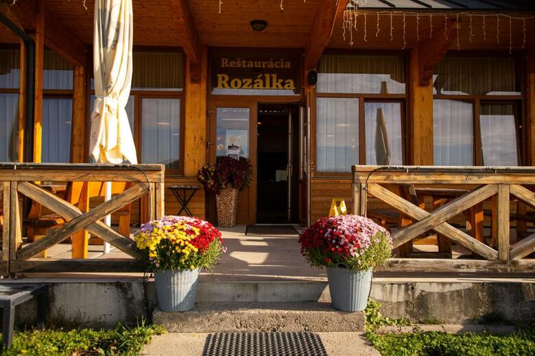 Hotel Roz�lka