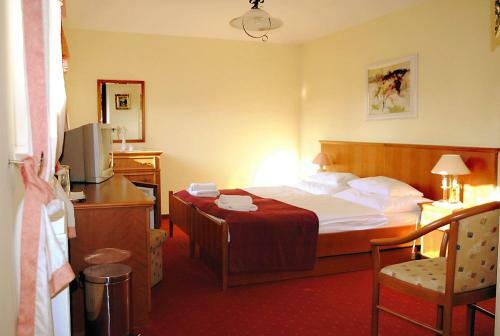 Hostal Penzion 77
