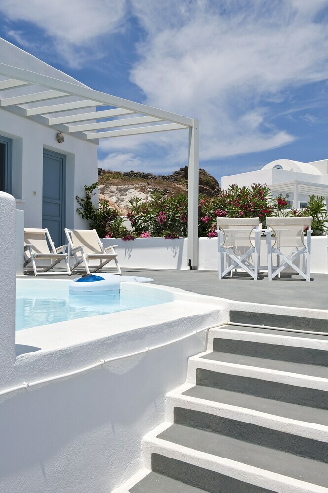 Aura Marina Apartments