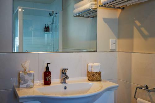 Waves Luxury Apartments