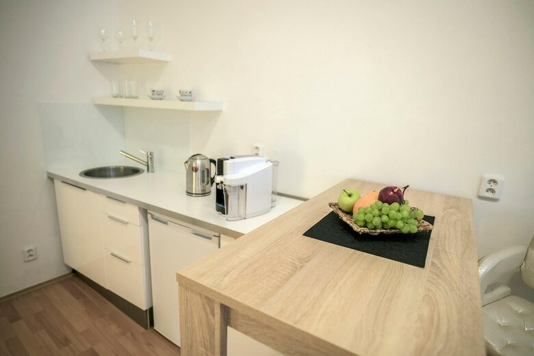 Apartment Right Around The Corner Of Old Town Square