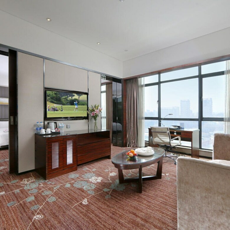 Tianyuan Junlong Hotel