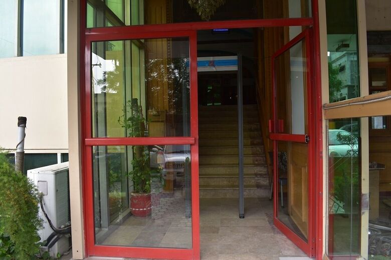 Hotel De Mall