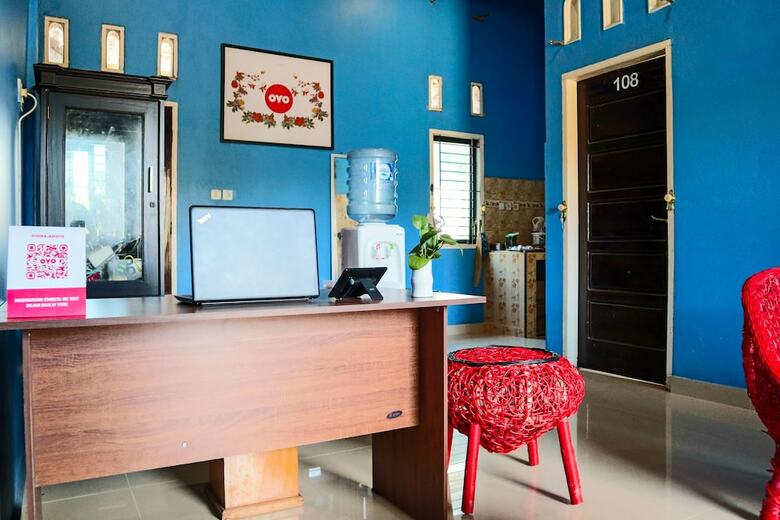 Hostal Oyo 2202 Delima Guest House Syariah