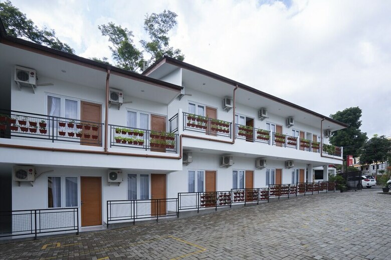 Hotel Oyo 2189 Rossan Villa 3 Kazanan