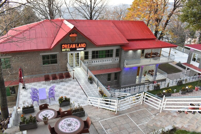 Dream Land Hotel