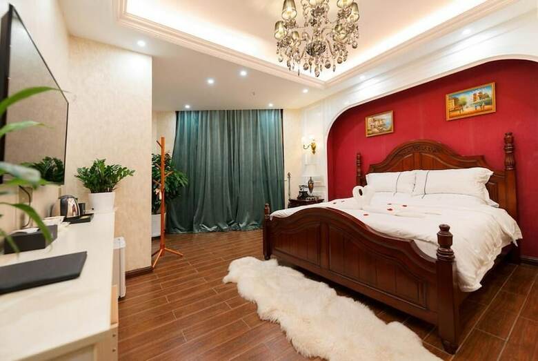 World Dream Hotel