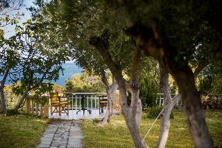 Apartamentos Zoumpouli Village