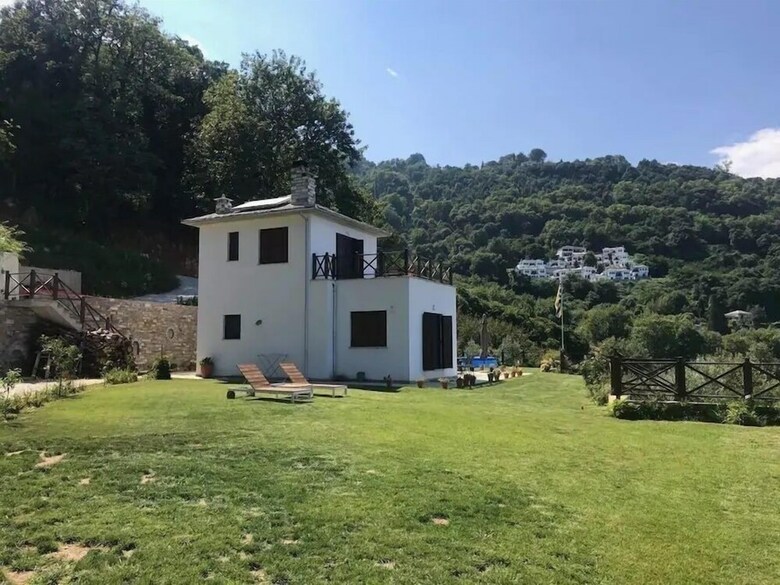 Villa Mylopotamos