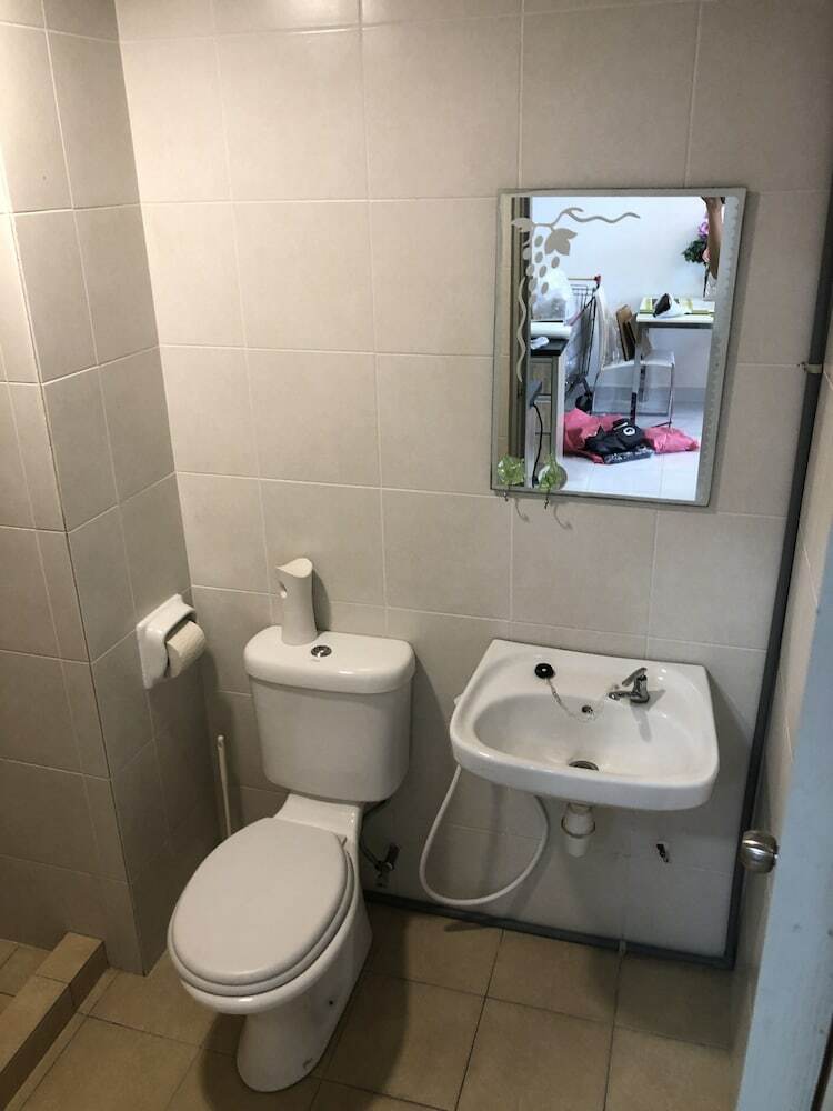 Apartamentos Cozy Homestay At Main Place